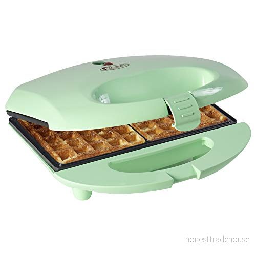 Bestron våffeljärn för belgiska våfflor med non stick beläggning, retrodesign, Sweet Dreams, 700 watt, mintgrön 8712184040230