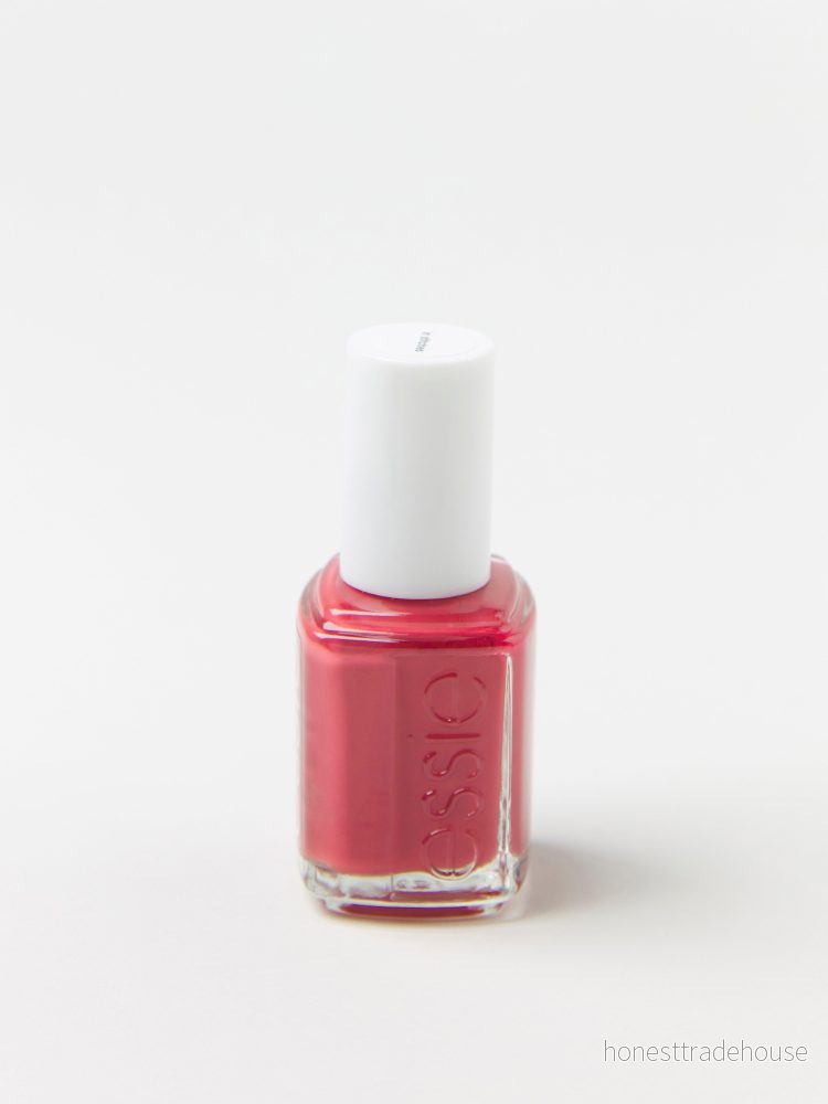 Essie Nagellack Classic in Stitches 13,5 ml 30095267