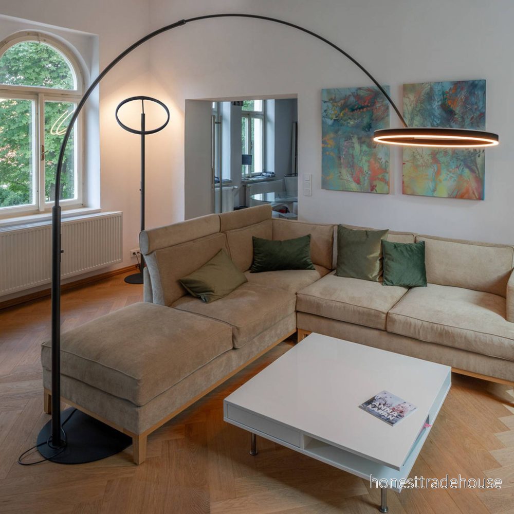 SLV LED golvlampa One Bow FL, svart, stål, höjd 232 cm 4024163265546